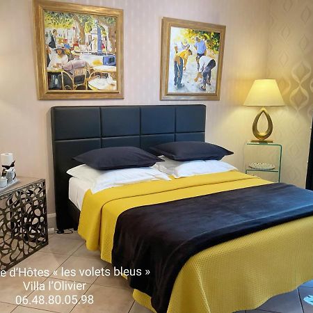 Chambre D'Hotes "Les Volets Bleus" - Villa L'Olivier Cote Mer ヴォー・シュル・メール エクステリア 写真