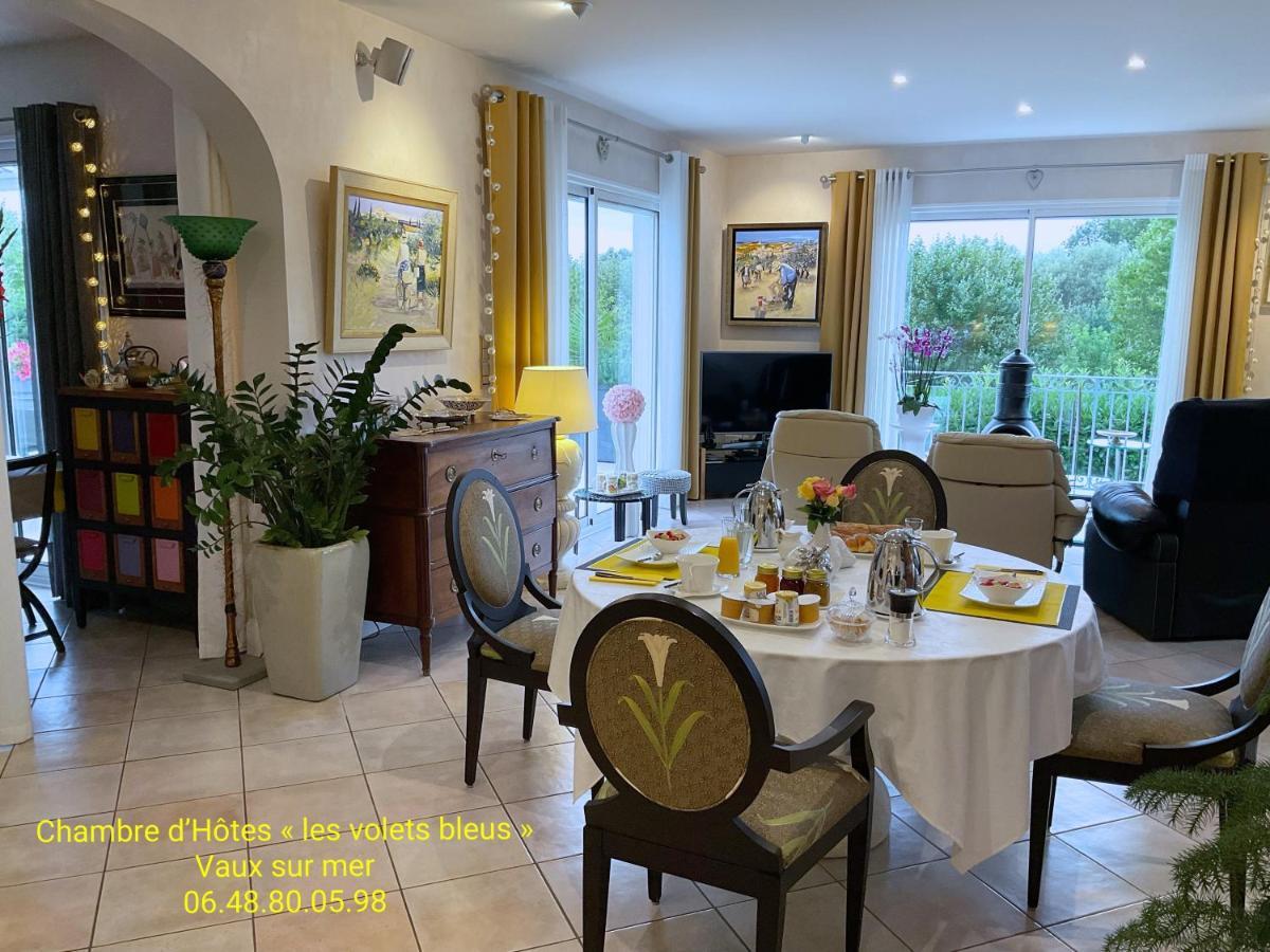 Chambre D'Hotes "Les Volets Bleus" - Villa L'Olivier Cote Mer ヴォー・シュル・メール エクステリア 写真